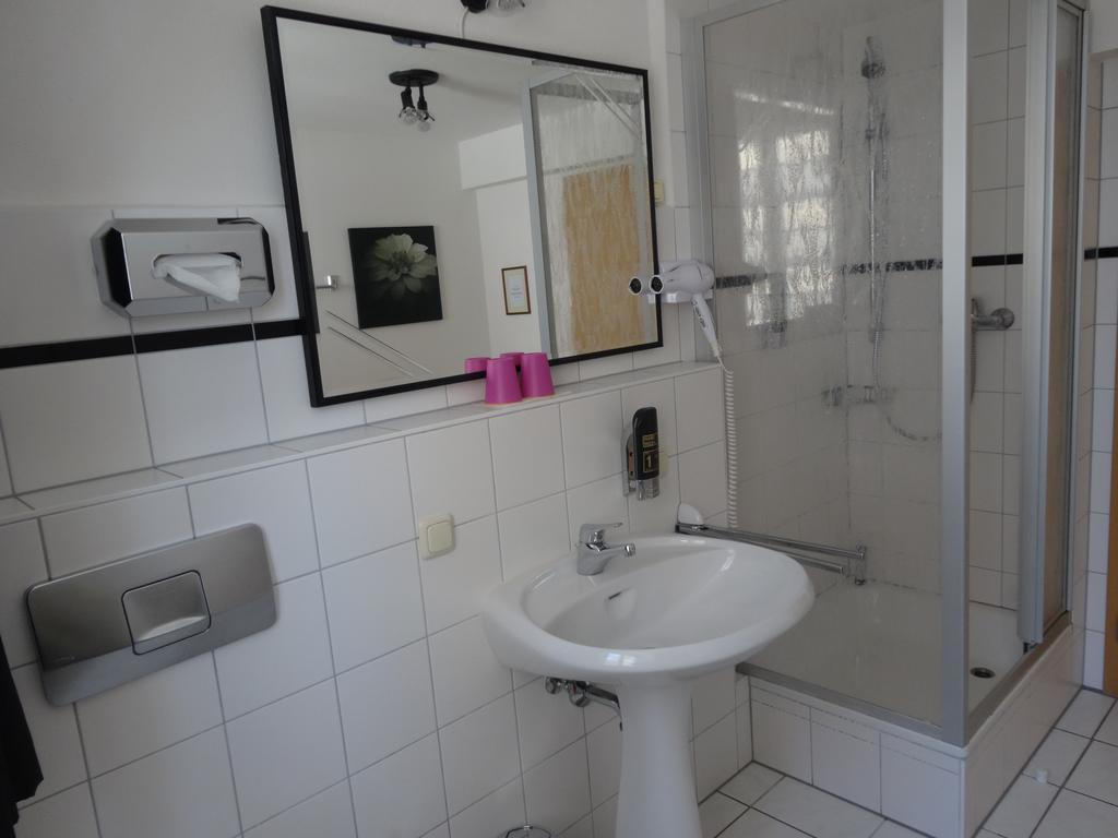 Hotel Andreasstuben Weissenburg in Bayern Room photo